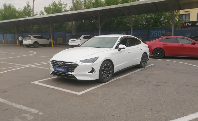 Hyundai Sonata 2022 года за 12 000 000 тг. в Алматы
