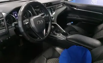 Toyota Camry 2018 года за 13 000 000 тг. в Астана фото 5