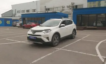 Toyota RAV4 2017 года за 12 500 000 тг. в Алматы фото 1