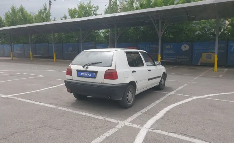 Volkswagen Golf 1993 года за 800 000 тг. в Алматы фото 3