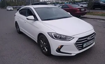 Hyundai Elantra 2017 года за 7 000 000 тг. в Астана фото 3