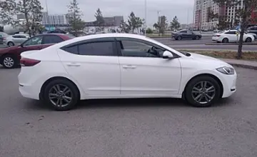 Hyundai Elantra 2017 года за 7 000 000 тг. в Астана фото 4