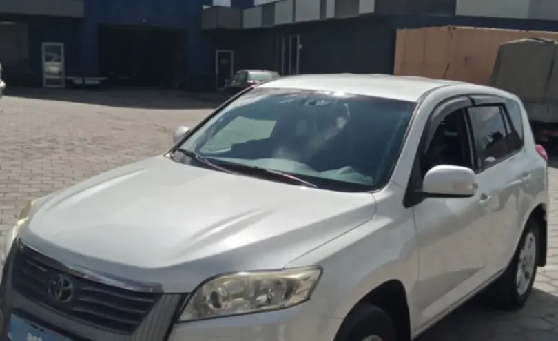 Toyota RAV4 2010 года за 9 000 000 тг. в Караганда