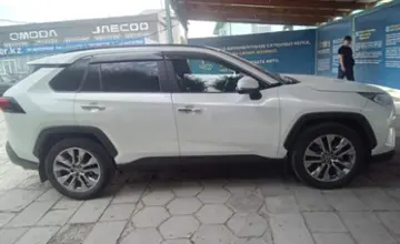 Toyota RAV4 2020 года за 19 000 000 тг. в Талдыкорган фото 4