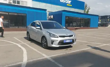 Kia Rio 2018 года за 7 800 000 тг. в Алматы фото 2