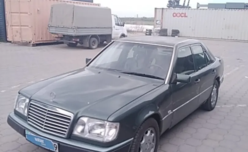 Mercedes-Benz W124 1993 года за 2 100 000 тг. в Караганда