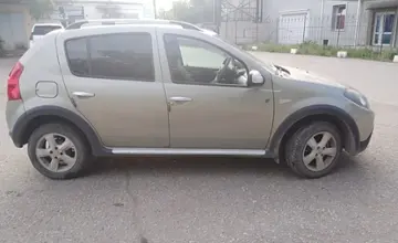 Renault Sandero 2014 года за 4 000 000 тг. в Актобе фото 4