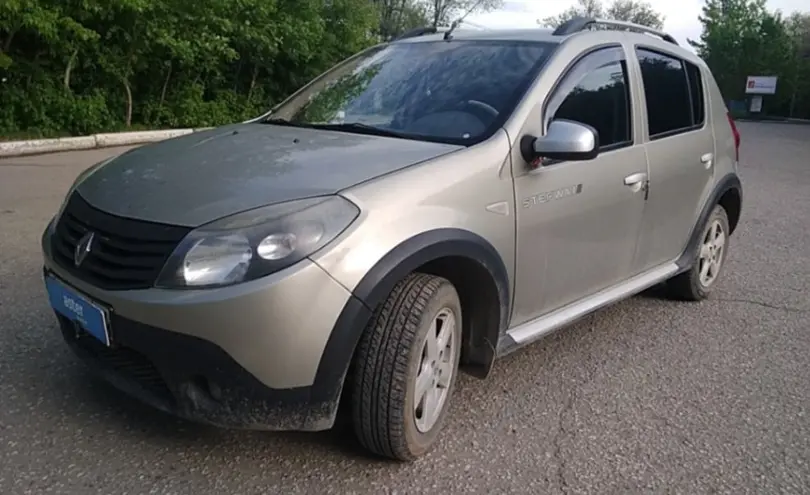 Renault Sandero 2014 года за 4 000 000 тг. в Актобе