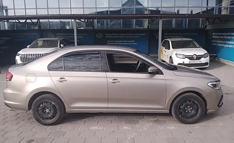Volkswagen Polo 2022 года за 8 500 000 тг. в Караганда фото 4
