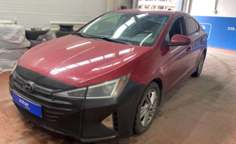 Hyundai Elantra 2018 года за 6 900 000 тг. в Астана