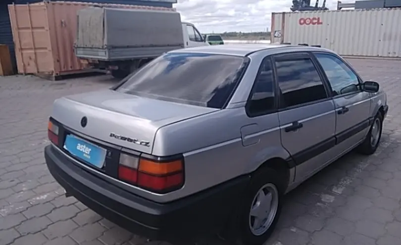 Volkswagen Passat 1988 года за 1 500 000 тг. в Караганда фото 5