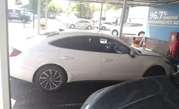 Hyundai Sonata 2023 года за 13 500 000 тг. в Алматы фото 4
