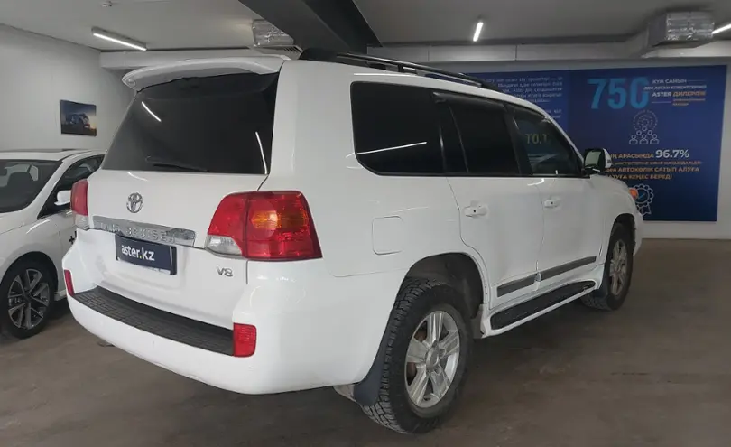 Toyota Land Cruiser 2012 года за 20 000 000 тг. в Астана фото 3