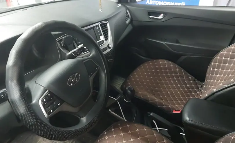 Hyundai Accent 2021 года за 6 000 000 тг. в Астана