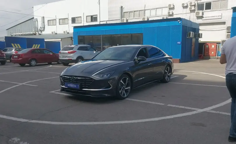 Hyundai Sonata 2020 года за 11 500 000 тг. в Алматы