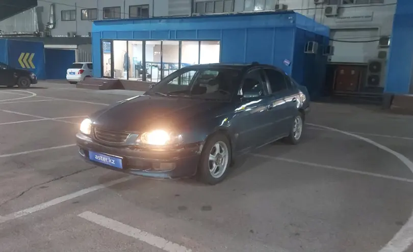 Toyota Avensis 1998 года за 1 600 000 тг. в Алматы