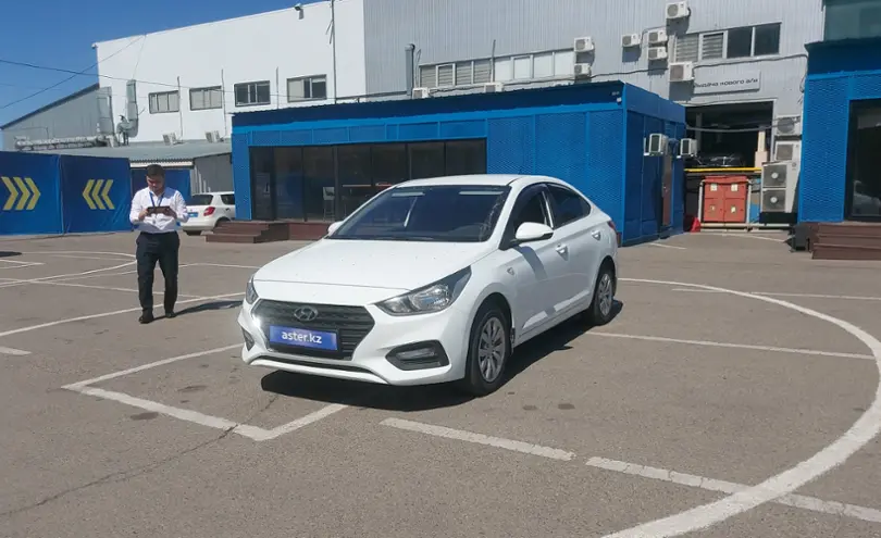 Hyundai Solaris 2018 года за 8 000 000 тг. в Алматы