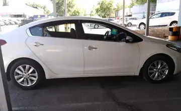 Kia Cerato 2017 года за 8 000 000 тг. в Алматы фото 4