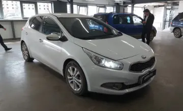 Kia Ceed 2013 года за 6 000 000 тг. в Астана фото 2