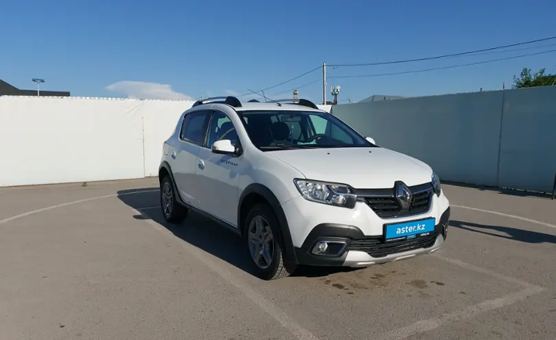 Renault Sandero 2021 года за 6 500 000 тг. в Шымкент фото 2