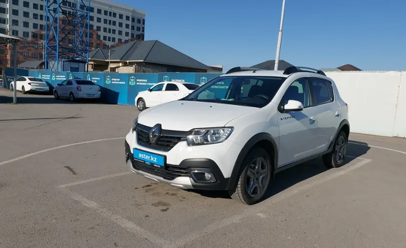 Renault Sandero 2021 года за 6 500 000 тг. в Шымкент