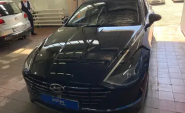Hyundai Sonata 2019 года за 10 500 000 тг. в Астана фото 2