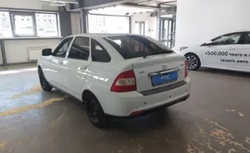 LADA (ВАЗ) Priora 2014 года за 3 000 000 тг. в Астана фото 4