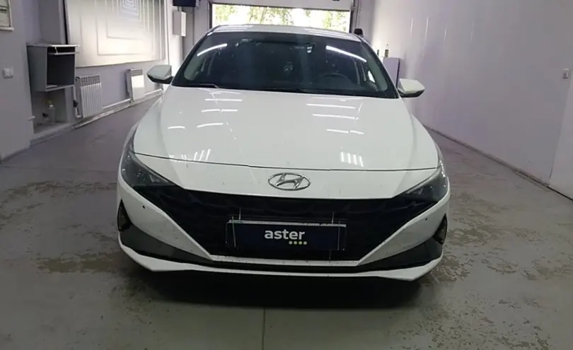 Hyundai Elantra 2021 года за 9 000 000 тг. в Павлодар фото 2