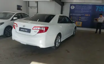 Toyota Camry 2014 года за 7 500 000 тг. в Астана фото 3