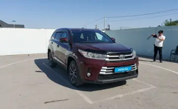 Toyota Highlander 2019 года за 18 000 000 тг. в Шымкент фото 2