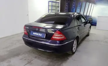 Mercedes-Benz C-Класс 2001 года за 3 000 000 тг. в Павлодар
