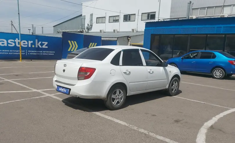 LADA (ВАЗ) Granta 2013 года за 2 900 000 тг. в Алматы фото 3