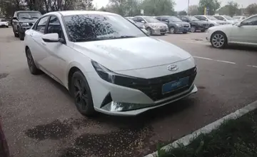 Hyundai Elantra 2021 года за 8 000 000 тг. в Актобе фото 3