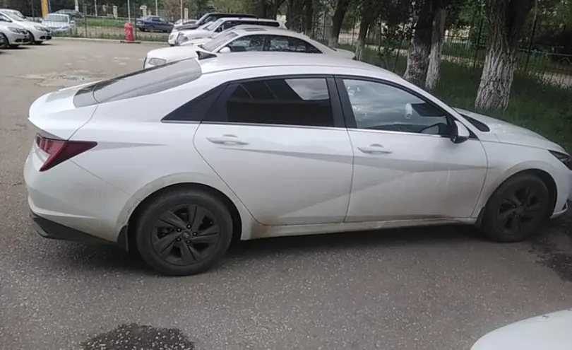 Hyundai Elantra 2021 года за 8 000 000 тг. в Актобе фото 4