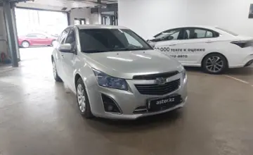 Chevrolet Cruze 2013 года за 4 500 000 тг. в Астана фото 2