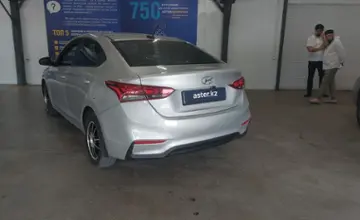 Hyundai Accent 2017 года за 6 000 000 тг. в Астана фото 4