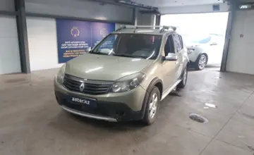 Renault Sandero 2013
