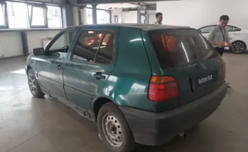 Volkswagen Golf 1995 года за 1 500 000 тг. в Астана фото 4