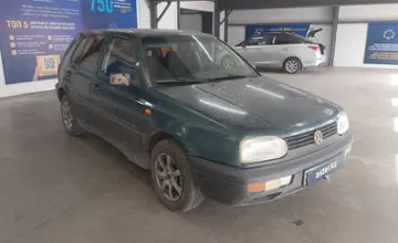 Volkswagen Golf 1995 года за 1 500 000 тг. в Астана фото 2