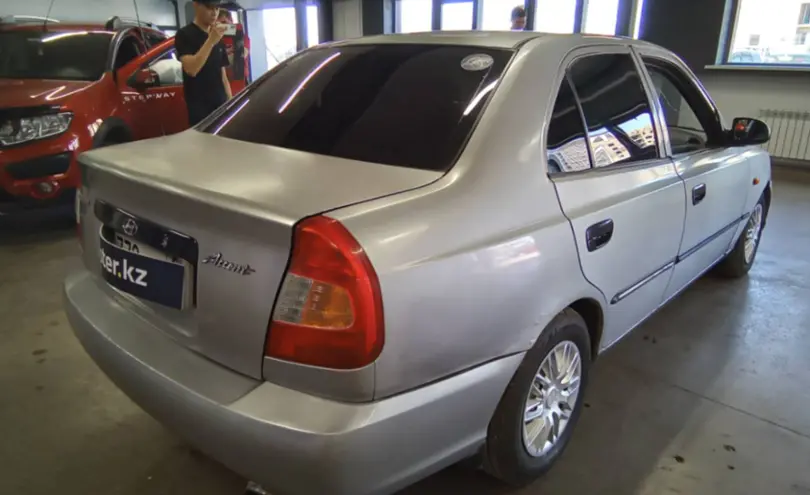 Hyundai Accent 2002 года за 2 000 000 тг. в Астана фото 5