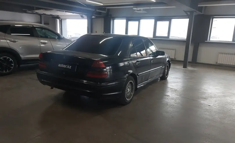 Mercedes-Benz C-Класс 1994 года за 2 000 000 тг. в Астана фото 3