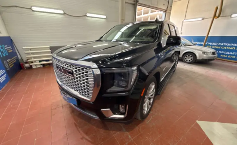 GMC Yukon 2023 года за 40 000 000 тг. в Астана
