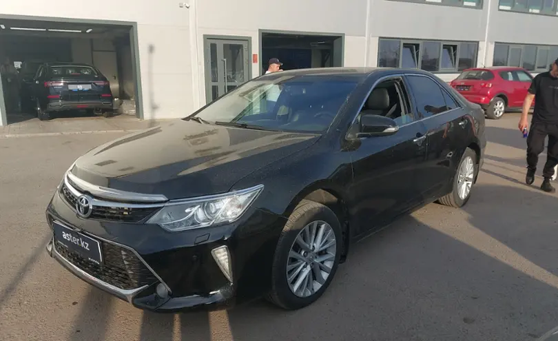 Toyota Camry 2014 года за 10 000 000 тг. в Астана