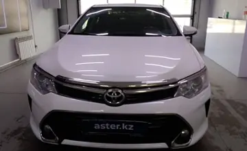 Toyota Camry 2015 года за 12 100 000 тг. в Павлодар фото 2