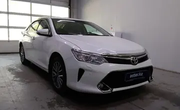 Toyota Camry 2015 года за 12 100 000 тг. в Павлодар фото 3