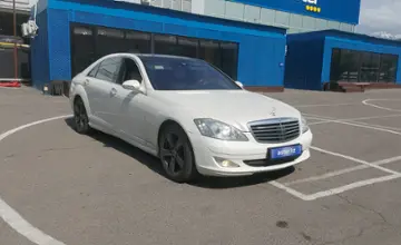 Mercedes-Benz S-Класс 2007 года за 6 000 000 тг. в Алматы фото 2