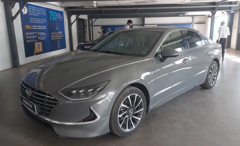 Hyundai Sonata 2022 года за 13 000 000 тг. в Астана