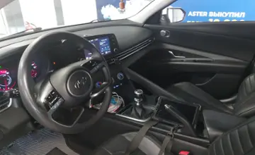 Hyundai Elantra 2021 года за 8 300 000 тг. в Астана фото 5