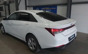 Hyundai Elantra 2021 года за 8 300 000 тг. в Астана фото 4