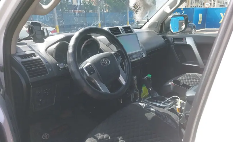 Toyota Land Cruiser Prado 2014 года за 16 000 000 тг. в Алматы фото 5